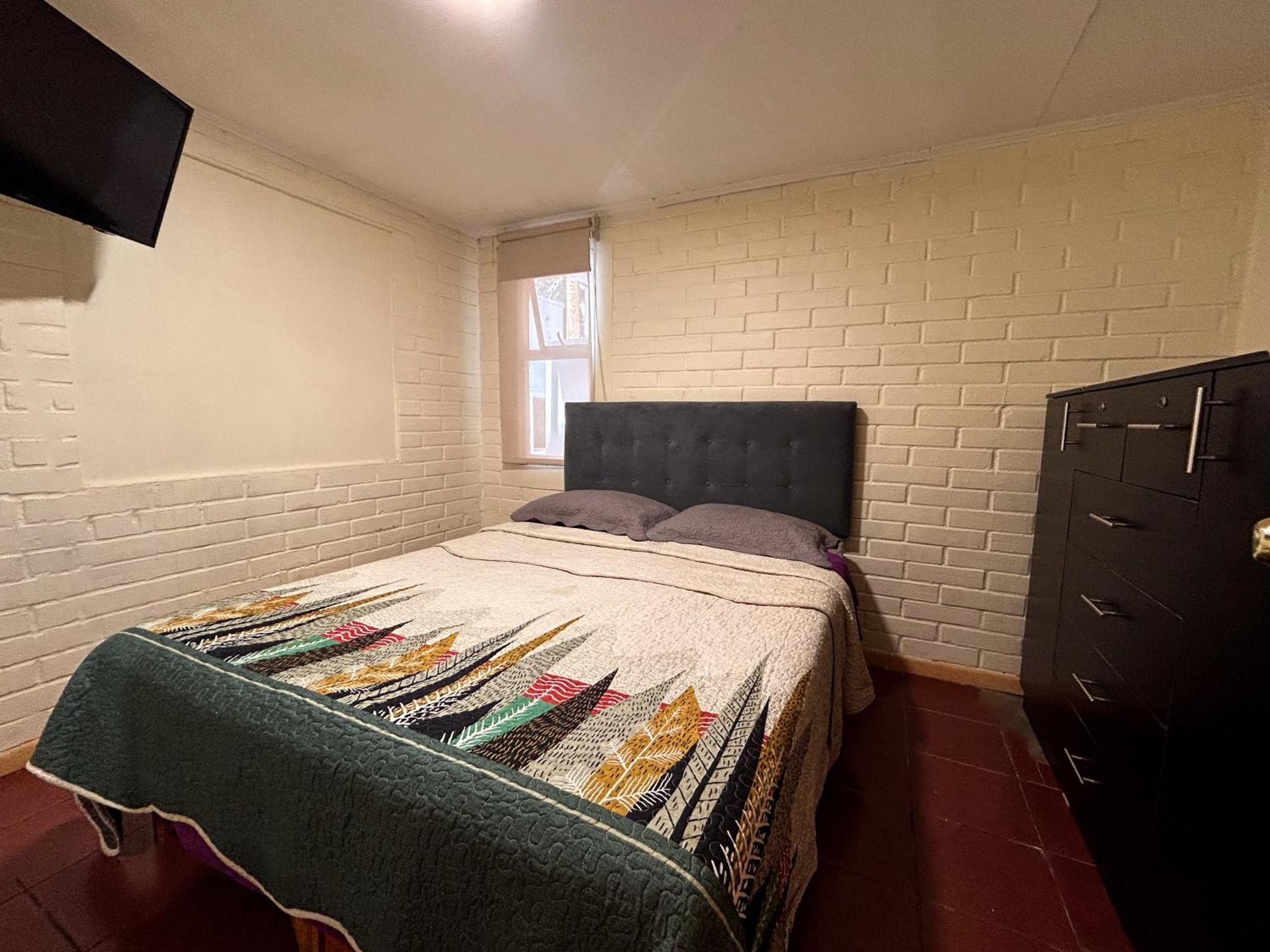 Chez Humbert Hostel Santiago Ngoại thất bức ảnh
