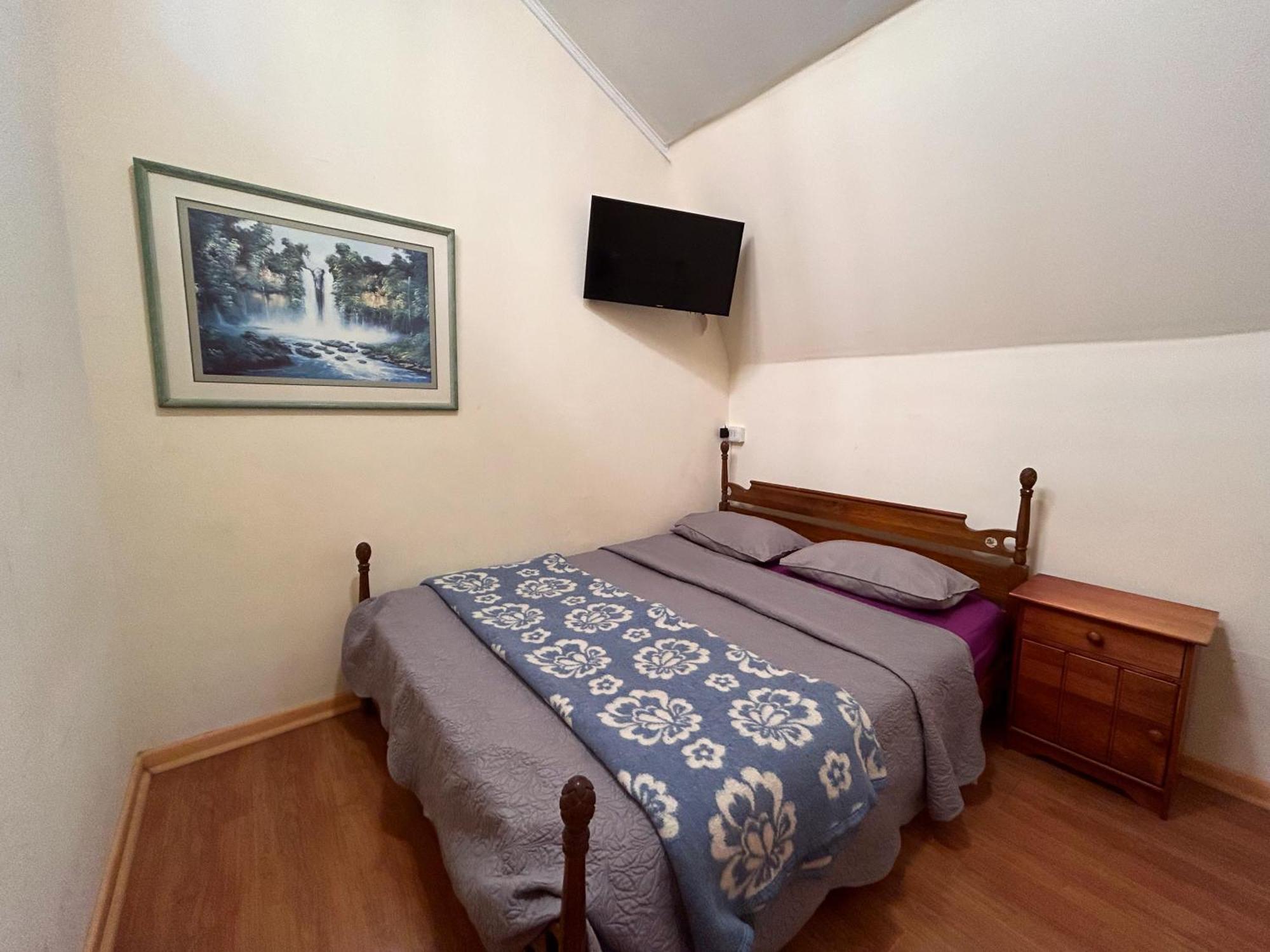 Chez Humbert Hostel Santiago Ngoại thất bức ảnh
