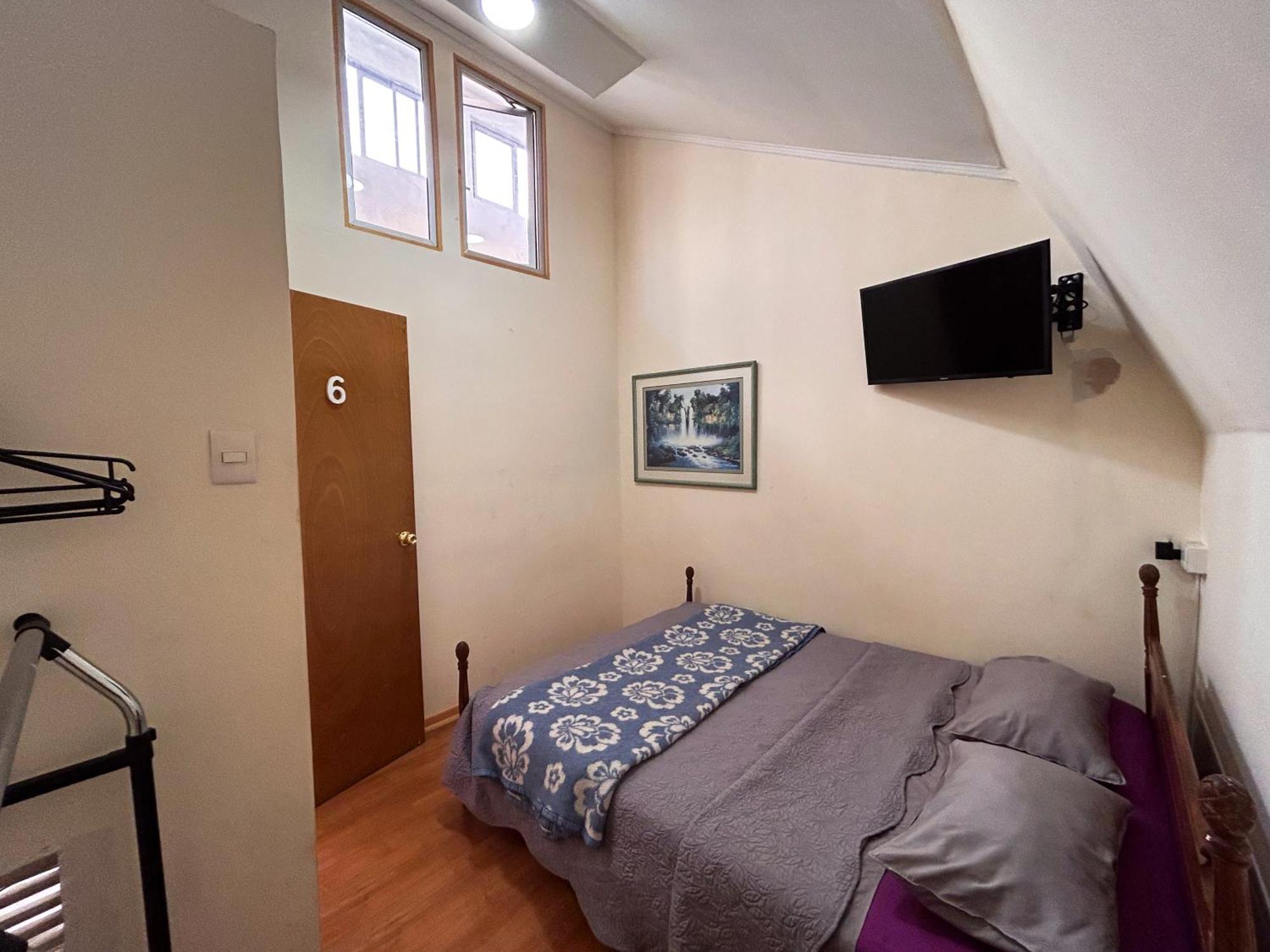 Chez Humbert Hostel Santiago Ngoại thất bức ảnh