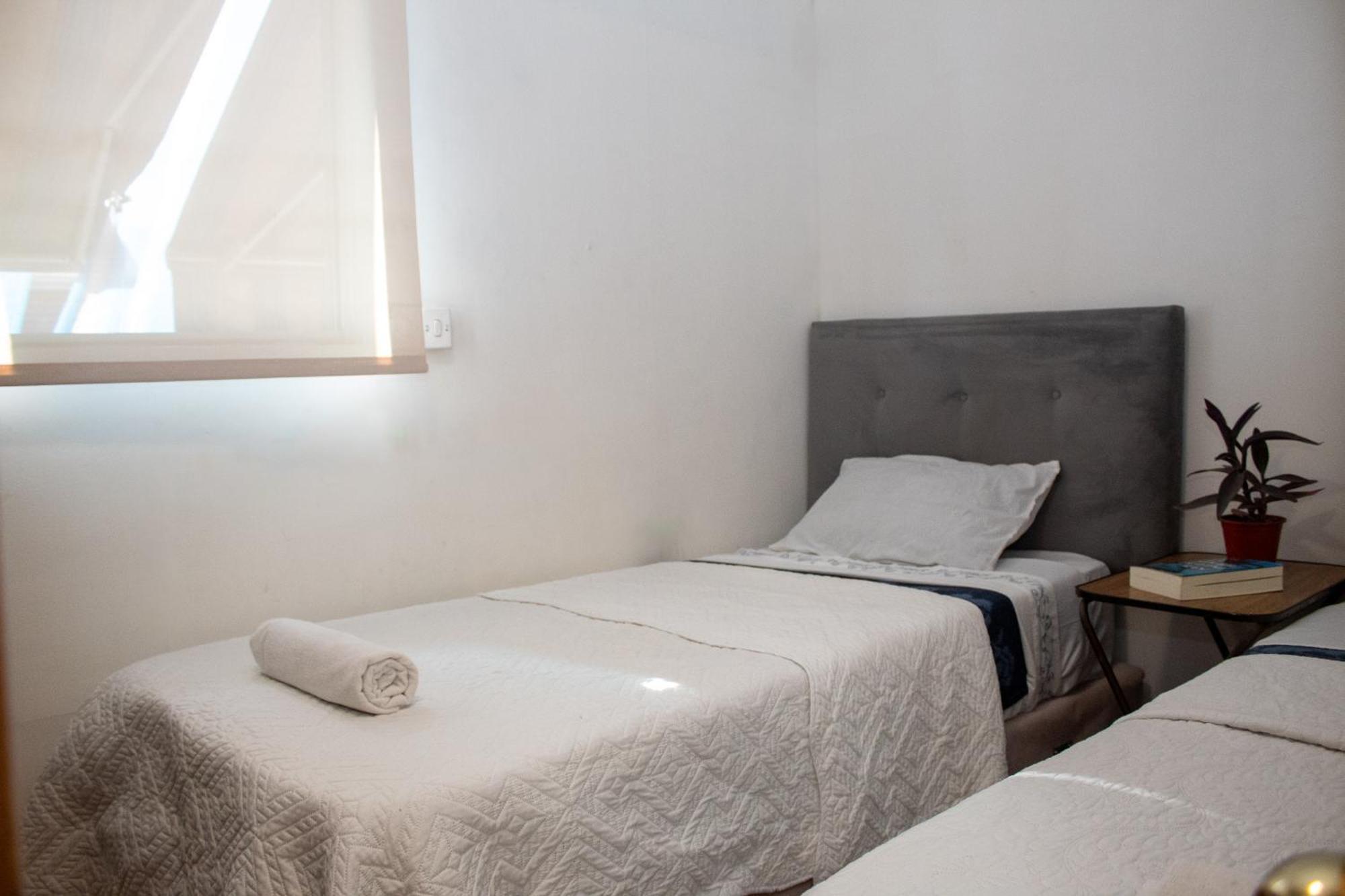 Chez Humbert Hostel Santiago Ngoại thất bức ảnh