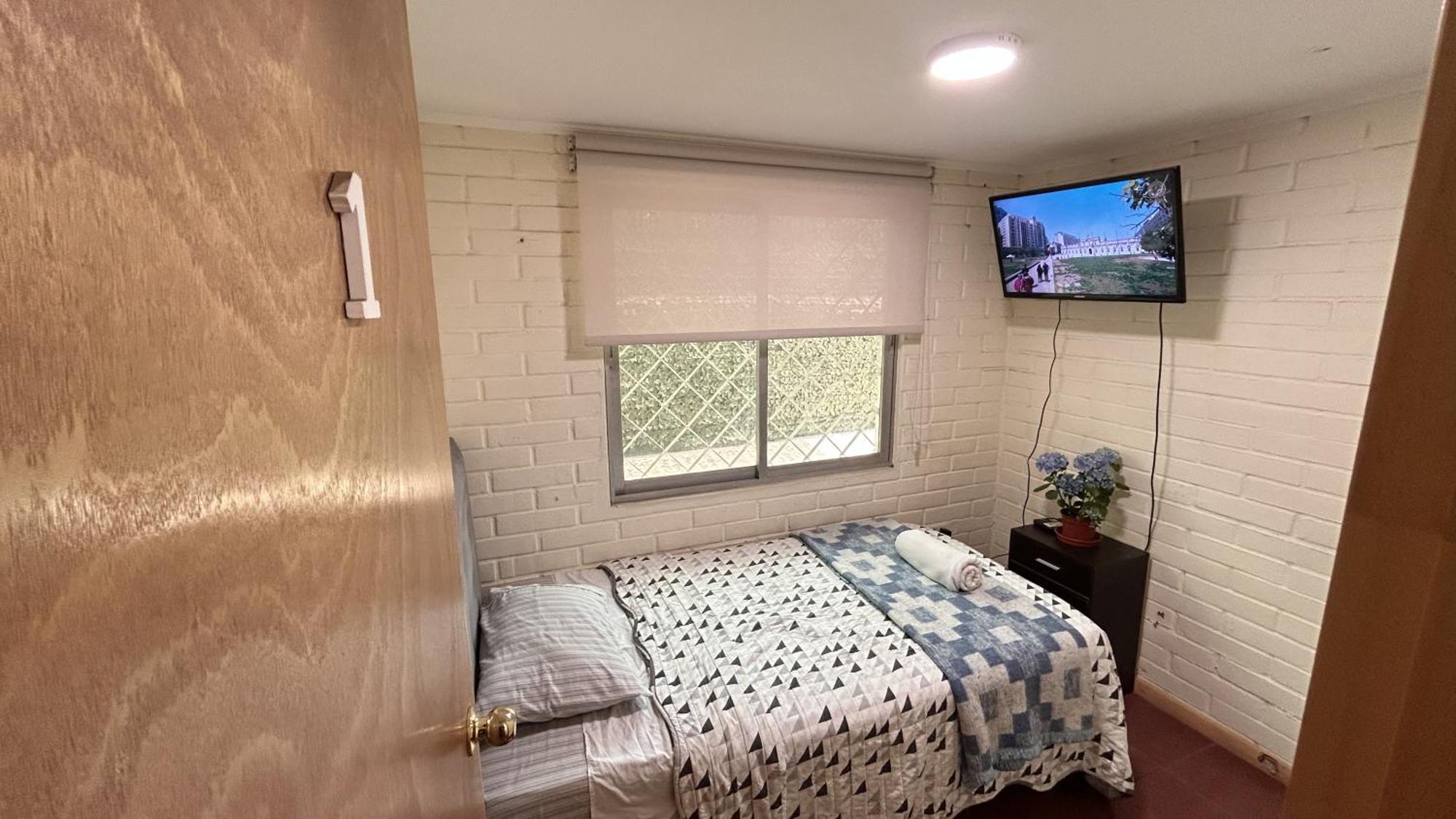 Chez Humbert Hostel Santiago Ngoại thất bức ảnh